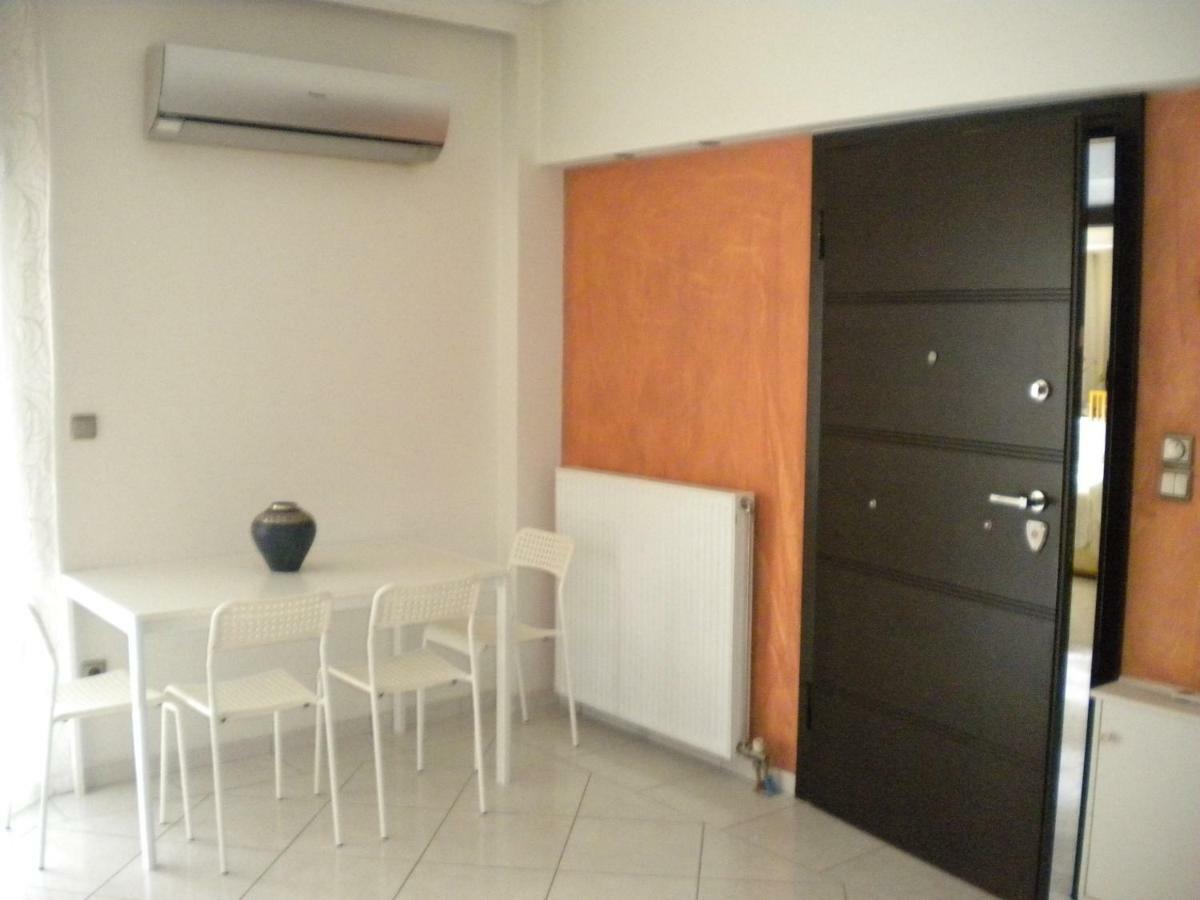 Appartement Seaside House In Voula à Athènes Extérieur photo