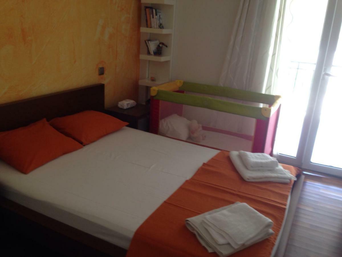 Appartement Seaside House In Voula à Athènes Extérieur photo